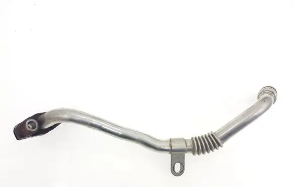 Nissan Qashqai Turbo turbocharger oiling pipe/hose