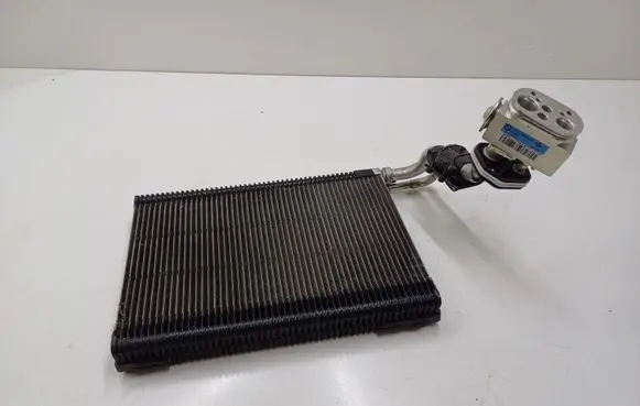 BMW 3 F30 F35 F31 Air conditioning (A/C) radiator (interior) 9396223