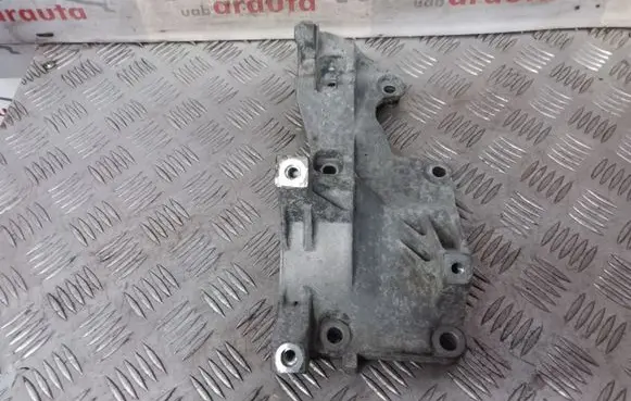 Volkswagen Polo Generator/alternator bracket 045903143E