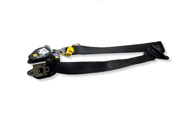 Volkswagen Golf Plus Front seatbelt 5M1857706