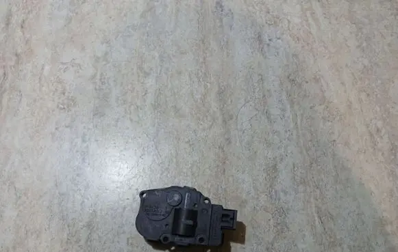 BMW X1 E84 Air flap motor/actuator EFB432