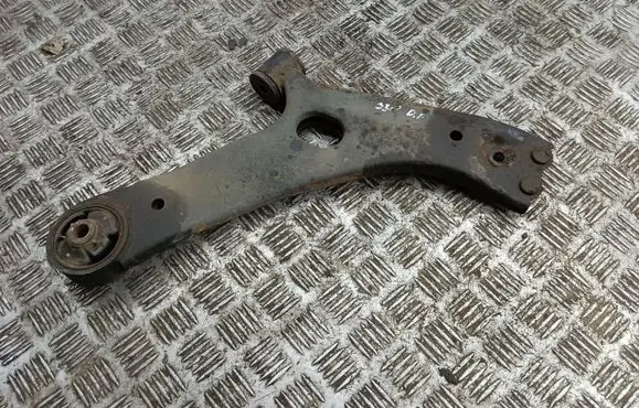 Hyundai ix35 Front lower control arm/wishbone