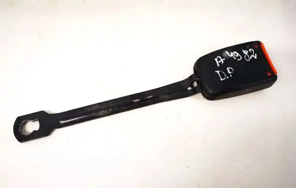 Audi 100 S4 C4 Front seatbelt buckle 4a0857755