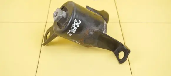 Ford Fiesta Engine mount vacuum valve C1B16F012AC M1JE