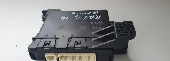 Toyota RAV 4 (XA40) Other control units/modules 1778004501