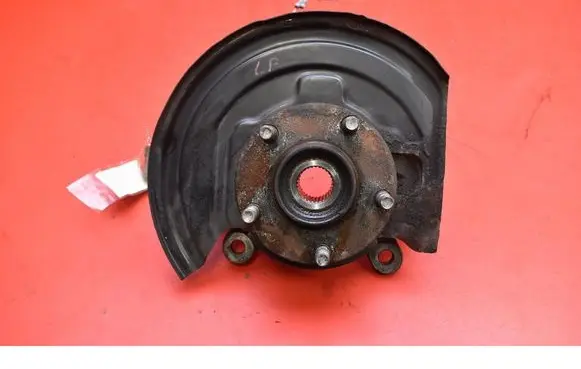 Nissan X-Trail T31 Front wheel hub spindle knuckle