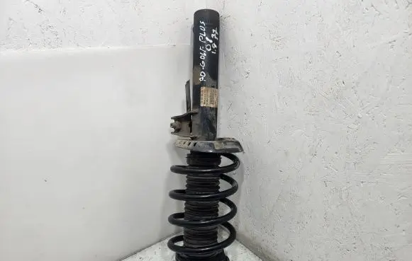 Volkswagen Golf Plus Front shock absorber with coil spring 1T0413031