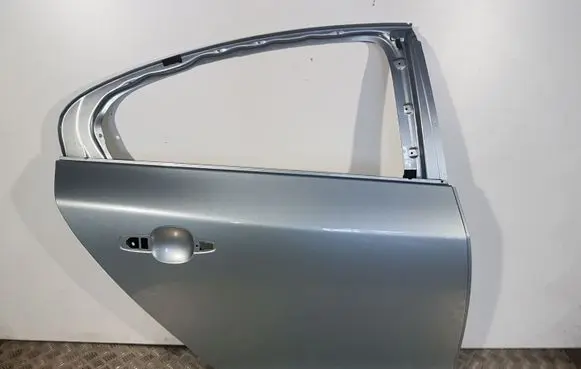 Volvo S60 Rear door 32228975