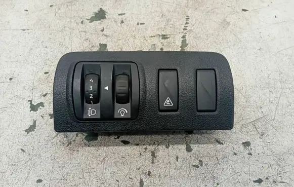 Renault Megane III Headlight level height control switch 648450001R 251900567R