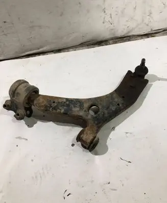Ford Focus Front lower control arm/wishbone
