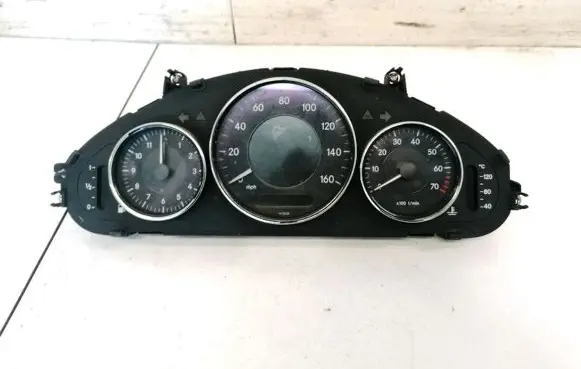 Mercedes-Benz CLS C219 Speedometer (instrument cluster) A2195404511 110080310