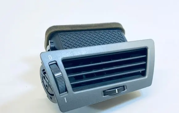 BMW 7 E65 E66 Dashboard side air vent grill/cover trim 8223334