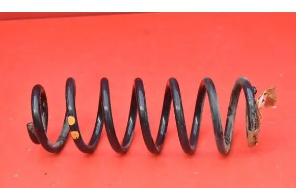 Suzuki SX4 Rear coil spring 