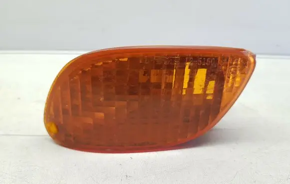 Ford Focus Front indicator light 125150B
