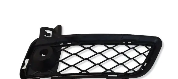 BMW X3 F25 Front bumper lower grill 7210468
