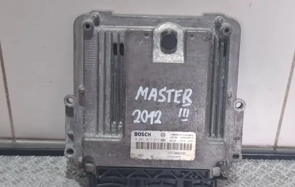 Renault Master III Engine control unit/module ECU 237100899R 0281017977