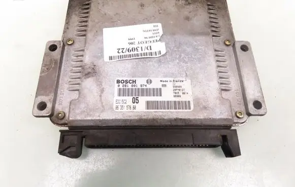 Peugeot 206 Engine control unit/module 9635157880 0281001974