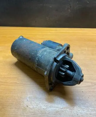 BMW 3 E36 Starter motor 0331303117