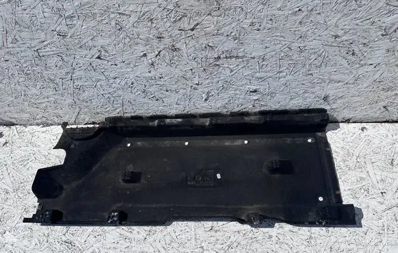 Audi Q3 8U Front underbody cover/under tray 8U0826208