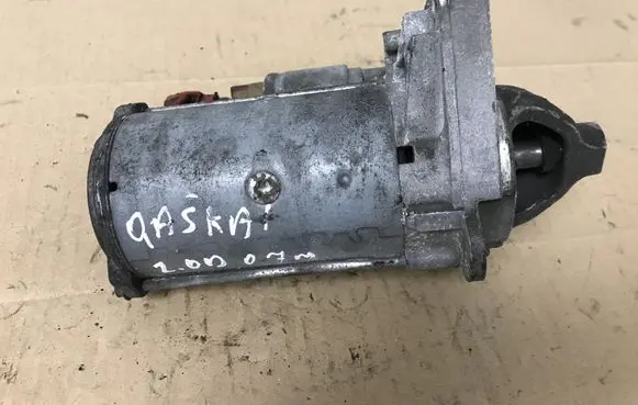 Nissan Qashqai Starter motor 23300JG70A