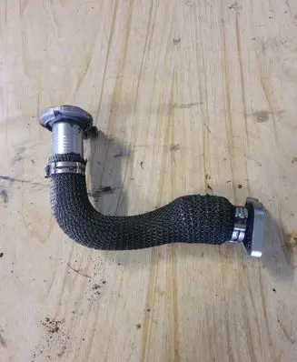 Audi A6 S6 C6 4F EGR valve line/pipe/hose 070131548