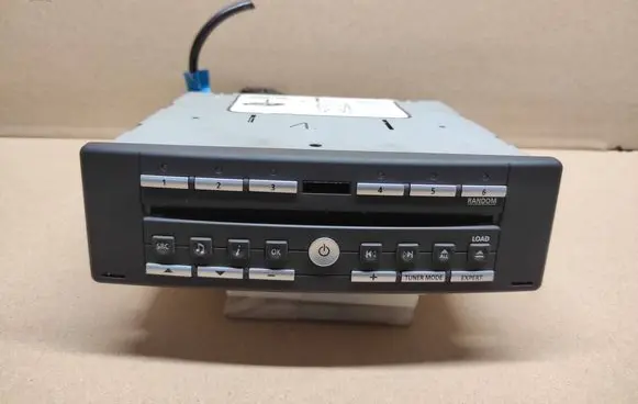 Renault Espace - Grand espace IV Radio/CD/DVD/GPS head unit 8200207099 R92T20433 020366