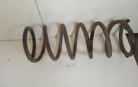 Ford Mondeo MK IV Rear coil spring