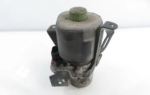 Skoda Fabia Mk1 (6Y) Power steering pump 6Q1423051AD 6Q0423156M 6Q2423051R