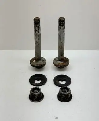 Volvo V60 Rear suspension camber bolt