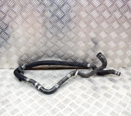 Maserati Quattroporte Engine coolant pipe/hose