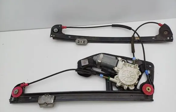 BMW 7 E38 Front door window regulator with motor 8125202 51338125202