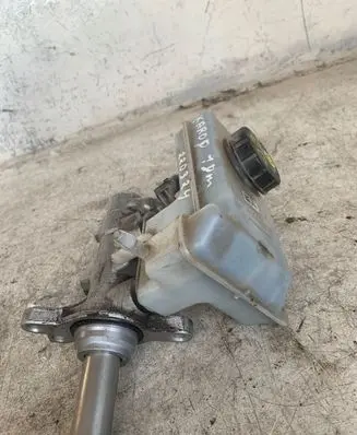 Skoda Karoq Master brake cylinder 5q1611301D