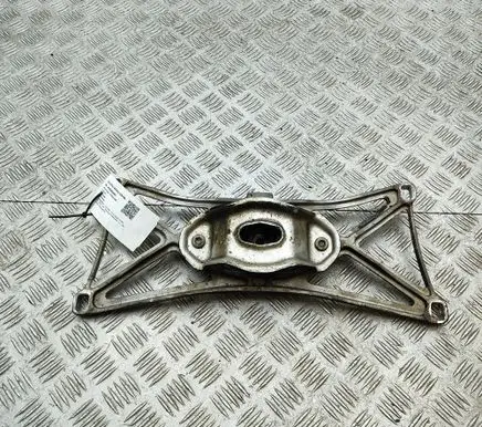 Jaguar XK8 - XKR Gearbox mounting bracket MJA7600AG