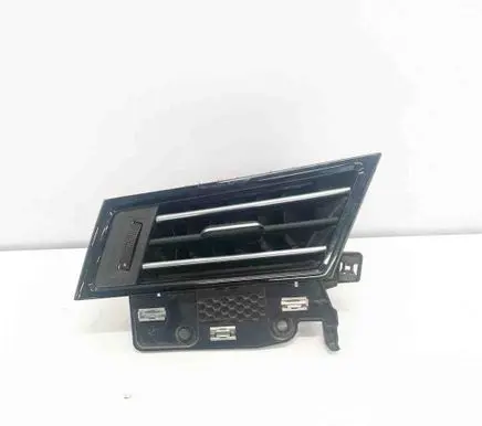 Volkswagen PASSAT B8 Dashboard air vent grill cover trim 3G1819701B
