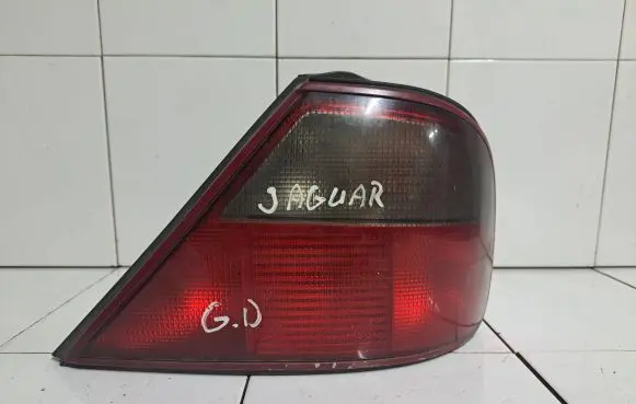 Jaguar XJ X300 Rear/tail lights LNA4900BC
