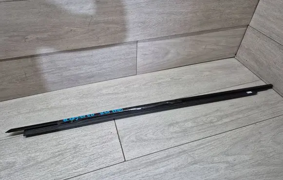 BMW X1 U11 Front door glass trim molding 9451533