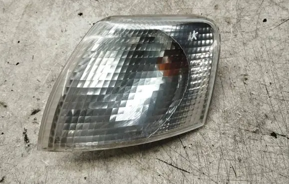 Volkswagen PASSAT B5 Front indicator light 3B0953049C 41571