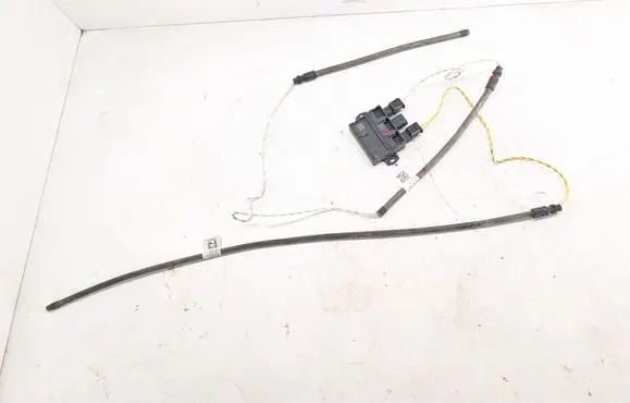 BMW 7 G70 Liftgate motion sensor 5A56206 E90722-203 5A0ABA0