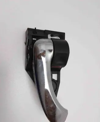 Toyota RAV 4 (XA30) Front door interior handle