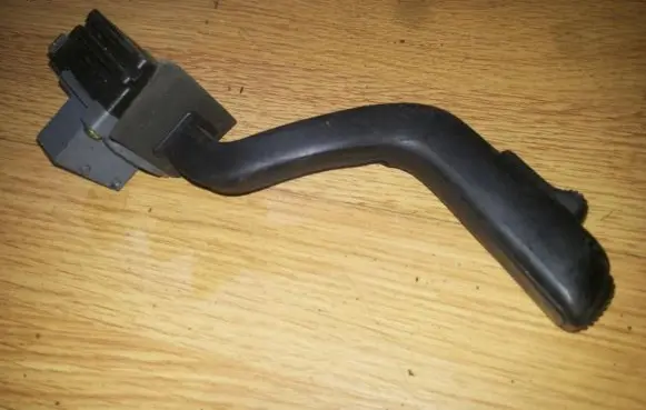 Saab 9-3 Ver1 Wiper control stalk 4409421