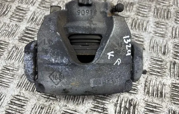 Renault Captur II Front brake caliper