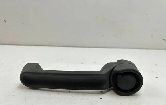 Dodge Nitro Front door exterior handle 