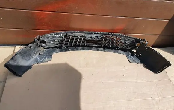 Opel Mokka B Front bumper lip 9835277680
