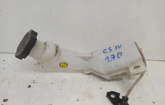Brake fluid reservoir