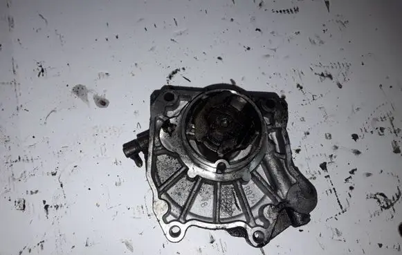 Opel Insignia A Vacuum pump 55205446 72902303
