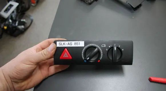 Volkswagen Transporter - Caravelle T5 Climate control unit 7H0919158L