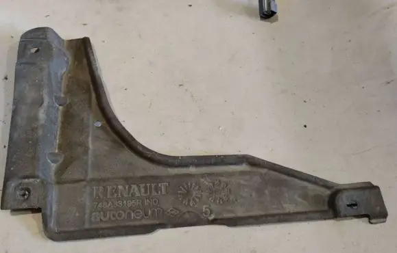 Renault Clio V Other under body part 748A33195R
