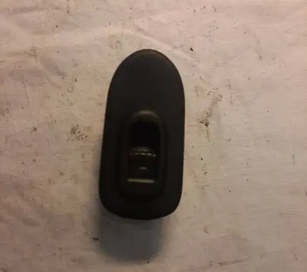 Seat Toledo II (1M) Electric window control switch 1M0867164