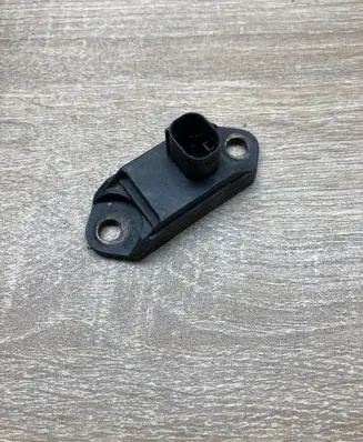 Mercedes-Benz S W220 Airbag deployment crash/impact sensor 0025426918