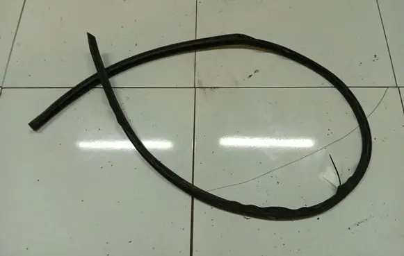 Opel Frontera B Rubber seal rear door 